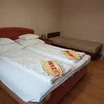 Bor *