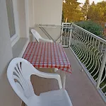 Bor *