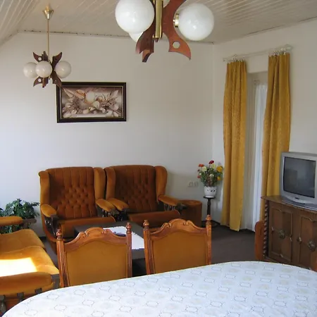 Bor Apartmanhaz