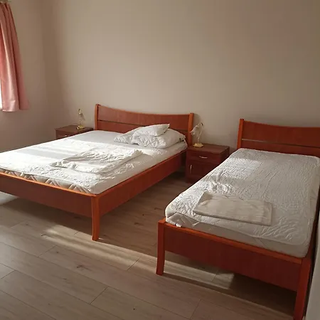 Bor Apartmanhaz Apartment *