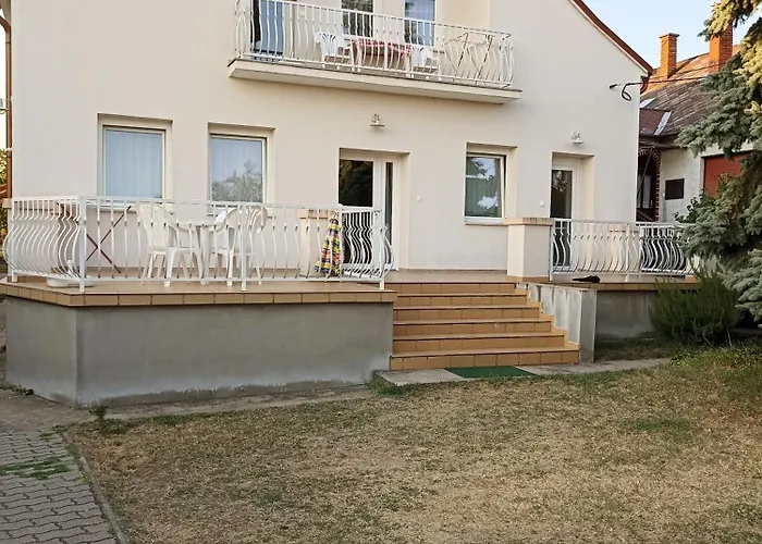 Διαμέρισμα Bor Apartmanhaz *